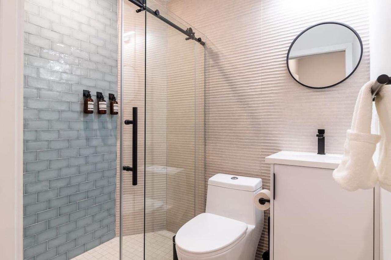 Thena - Beautiful 1 Bedroom *